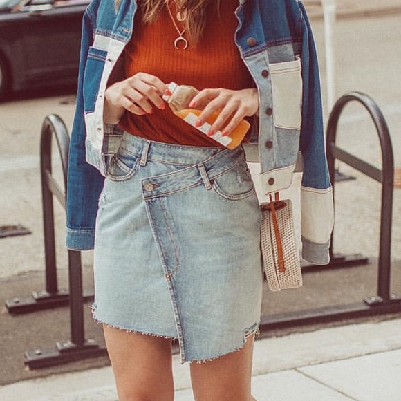 PrettyLittleThing Dresses & Skirts - Pretty little thing denim skirt